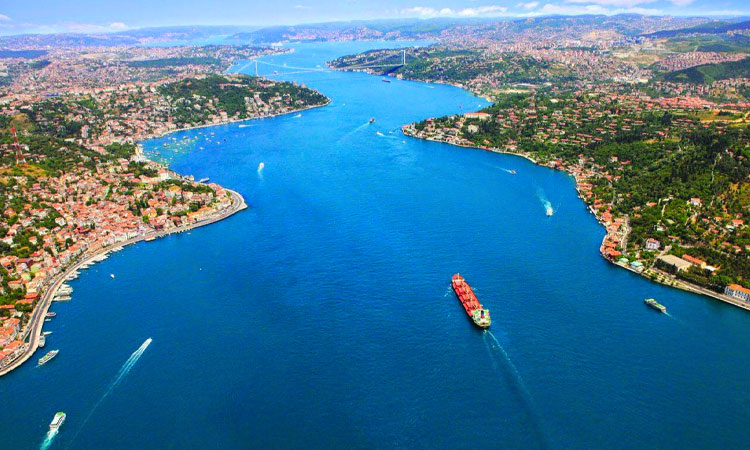 balade en bateau sur le Bosphore à Istanbul